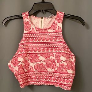 BRAND NEW! Crop top Halter 🤩